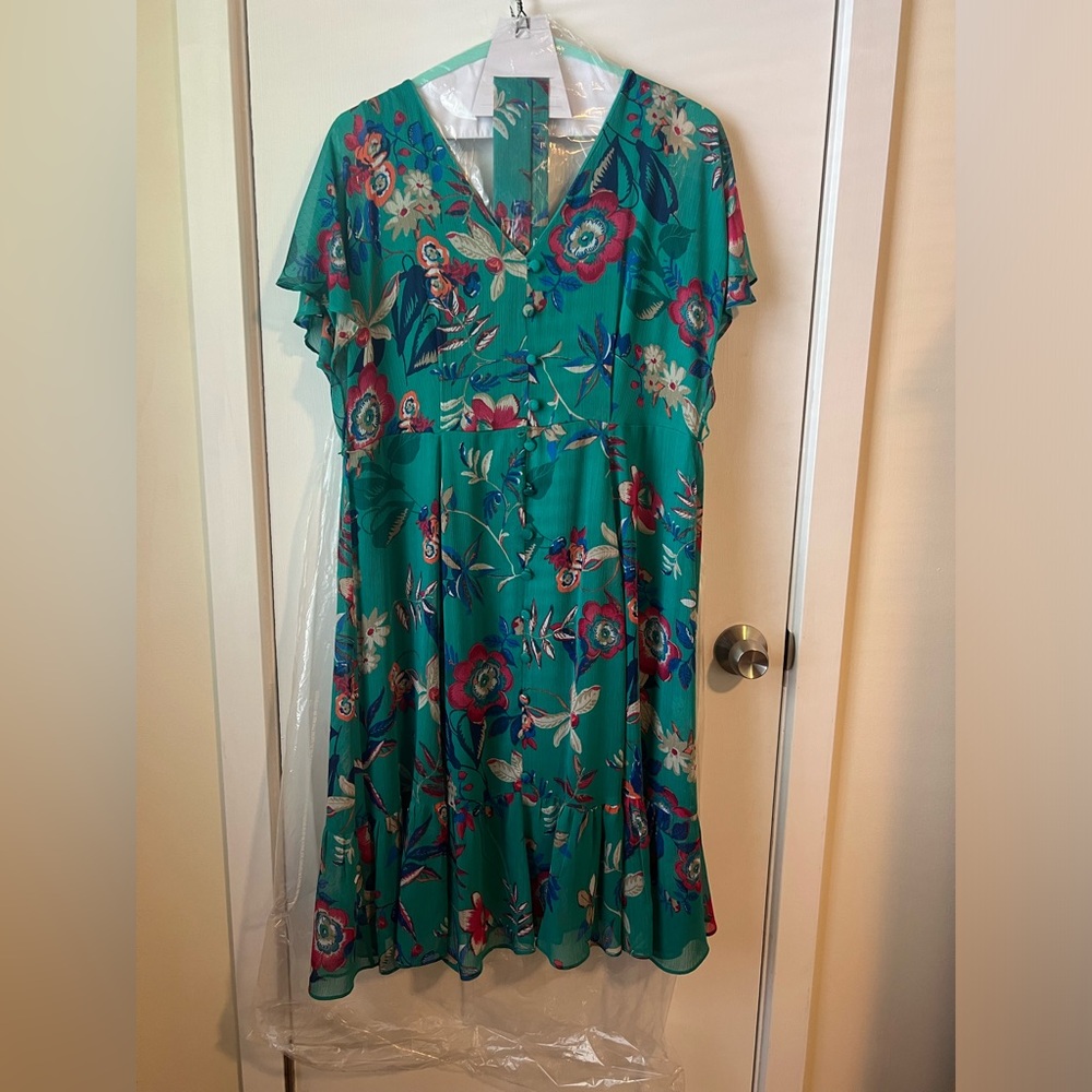 Calvin Klein Knee-Length Floral Dress